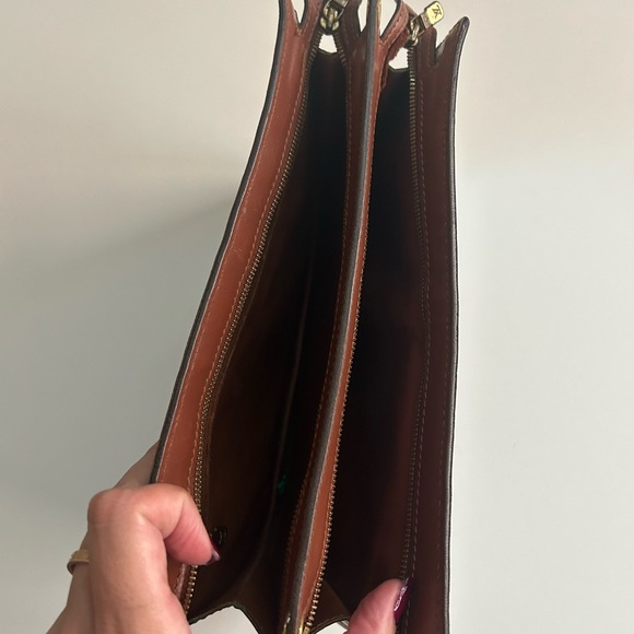 LOUIS VUITTON Monogram Enghien Clutch - Picture 9 of 15